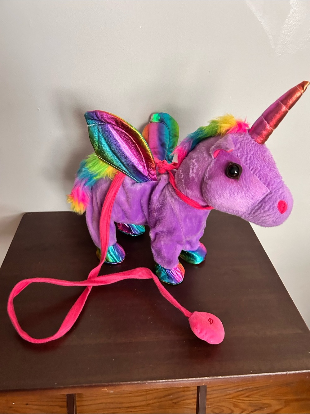 Electronic Walking and Singing Unicorn light up toy